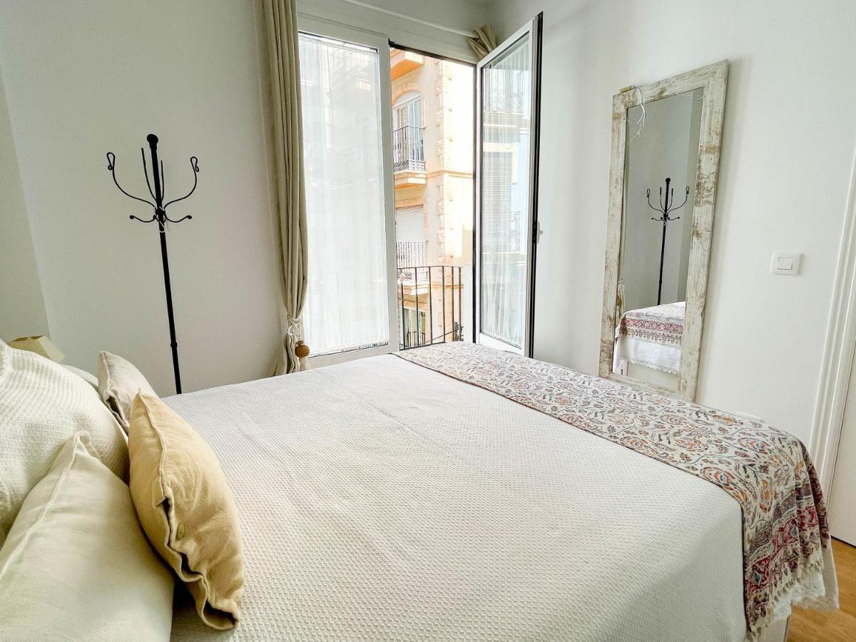 Apartamento Con Mucho Encanto En Pleno Centro アリカンテ エクステリア 写真
