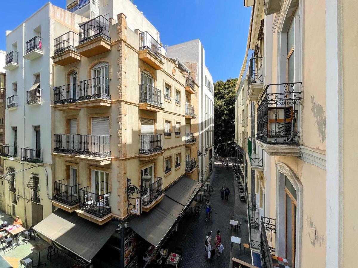 Apartamento Con Mucho Encanto En Pleno Centro アリカンテ エクステリア 写真