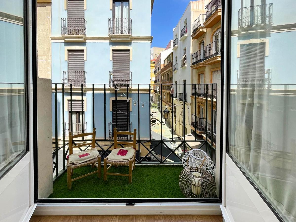 Apartamento Con Mucho Encanto En Pleno Centro アリカンテ エクステリア 写真